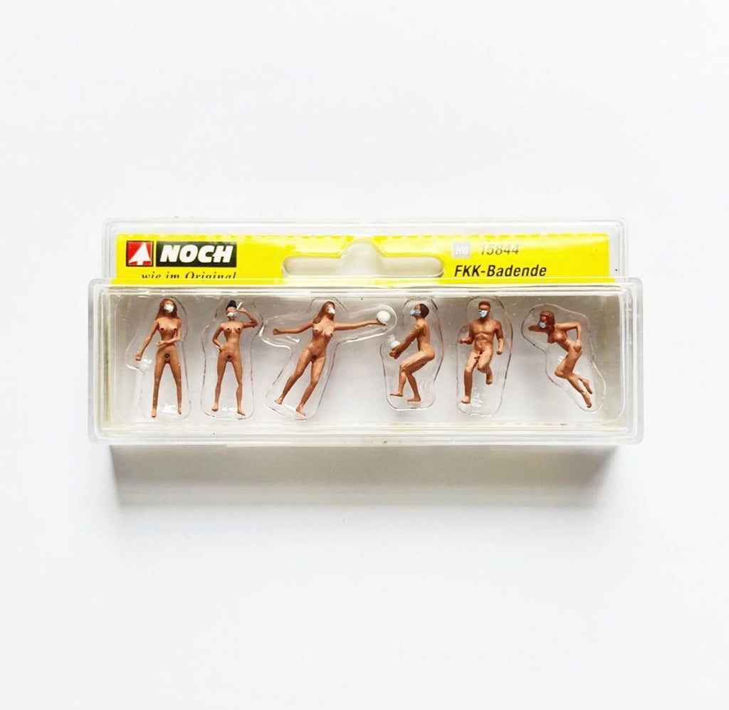 2020 naturist miniature figures